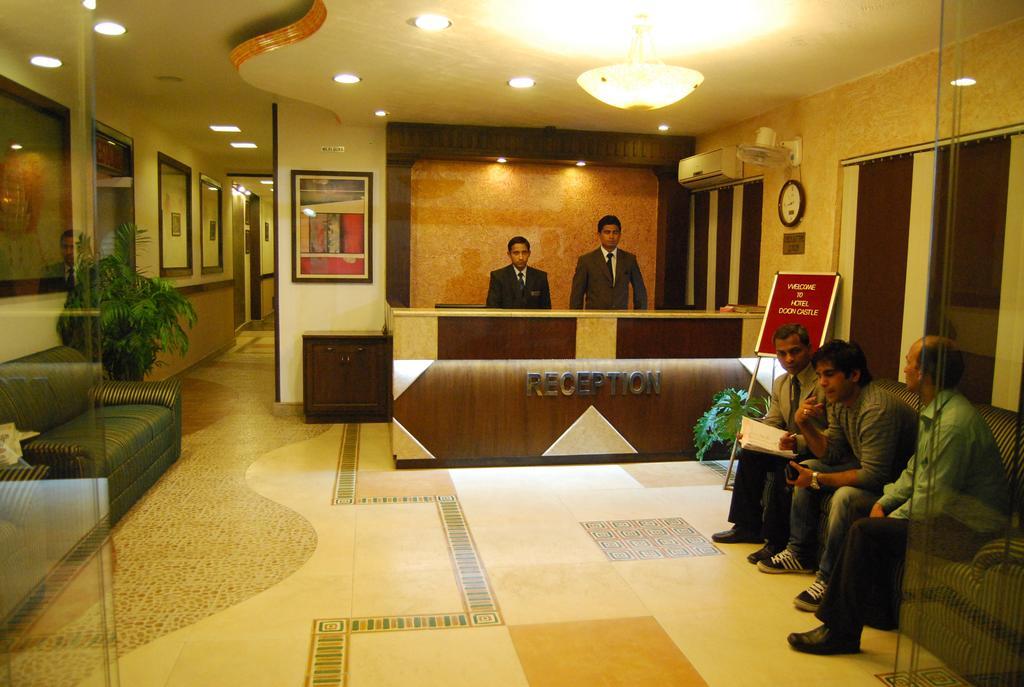 Hotel Doon Castle Dehradun Buitenkant foto