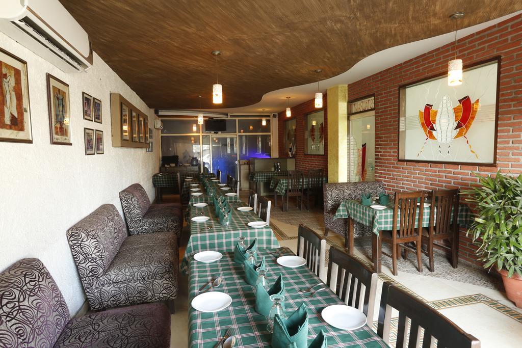 Hotel Doon Castle Dehradun Buitenkant foto