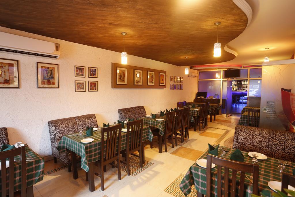 Hotel Doon Castle Dehradun Buitenkant foto