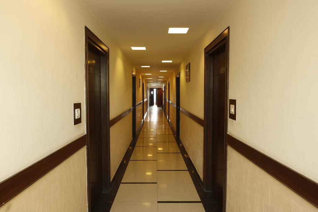 Hotel Doon Castle Dehradun Buitenkant foto