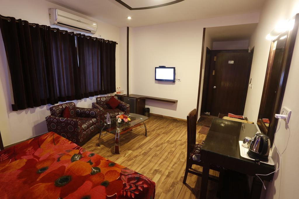 Hotel Doon Castle Dehradun Buitenkant foto