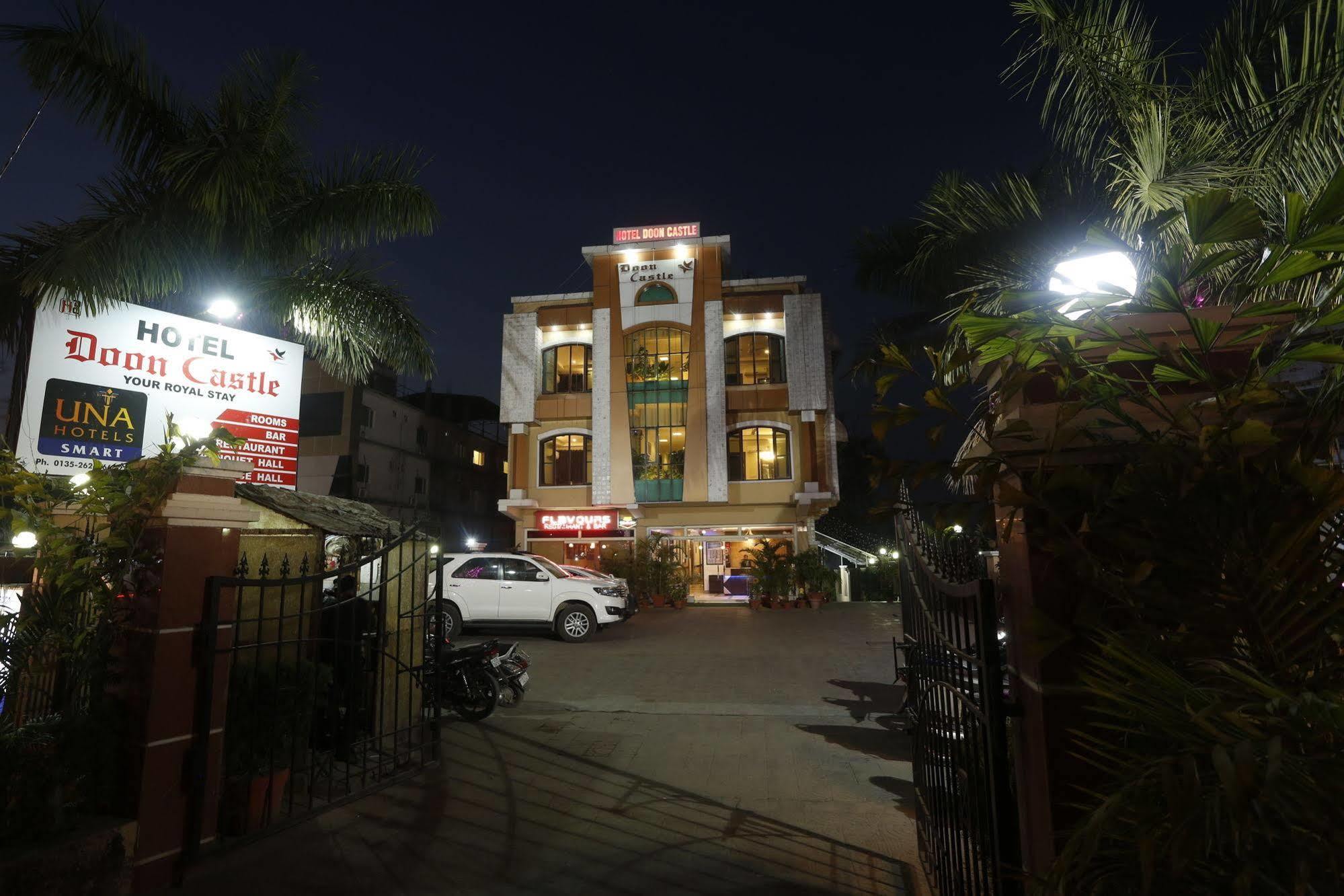 Hotel Doon Castle Dehradun Buitenkant foto